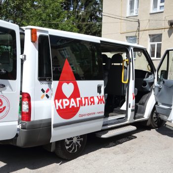Blutspendefahrzeuge für die Ukraine